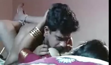 பெரிய மார்பகங்கள் தனியா பாலுணர்வு உண்மையான இந்திய ஆபாச செக்ஸ் செக்ஸ்