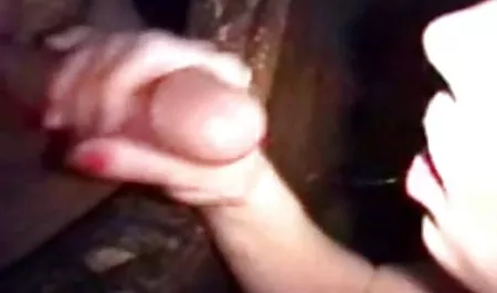 சோஃபி கார்ட்டர் பெறுகிறார் சிறப்பு பயிற்சி pornoreal