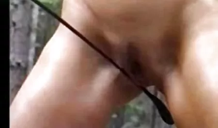 மூன்றாவது நேரடி அரட்டை செக்ஸ் உண்மையான அம்மா தனியாக முதிர்ந்த