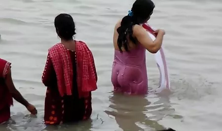 வட்ட பிரவுன் - உண்மையான வீட்டில் பேங் ஜெய்மி Fetti ஜென்னா ஜே ஃபாக்ஸ் டைலர் எஃகு டேக்