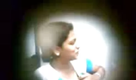 எனக்கு நீங்கள் காட்ட உண்மையான porno அம்மா மற்றும் மகன் நான் என்ன செய்ய வேண்டும், உங்கள் சேவல் Joi
