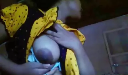 கொடுக்க, இந்த மண்வெட்டி பணம் அம்மா மற்றும் மகன் ஆபாச ரியல்